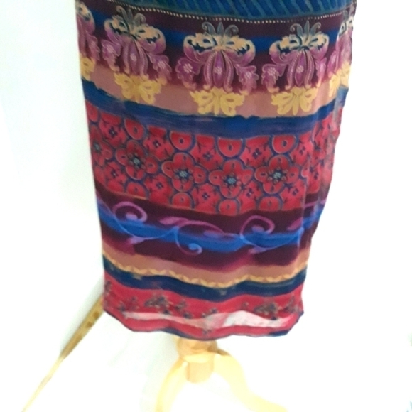 Kathie Lee Collection lining floral print skirt size Medium - Picture 6 of 8